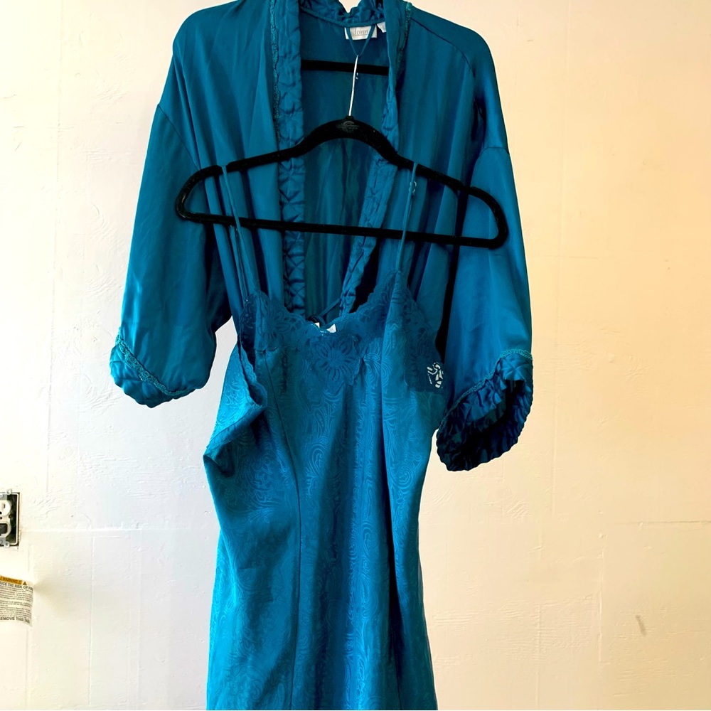Nightie and Robe